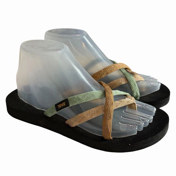 Teva Shoes - B2 Teva Women's Olowahu Mush Flip Flops Sandals  Size 7